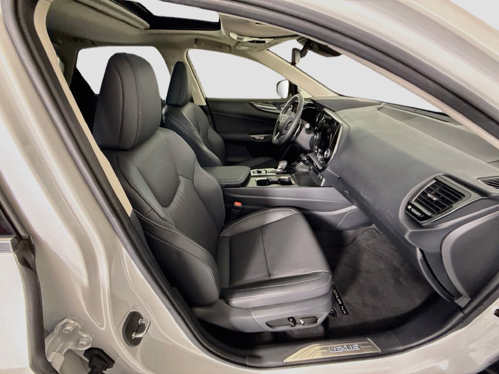 Certified 2025 Lexus NX 250 FWD w/ Premium Package image 20