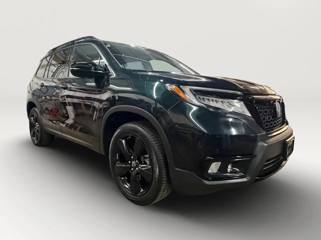 Used 2019 Honda Passport Elite image 2