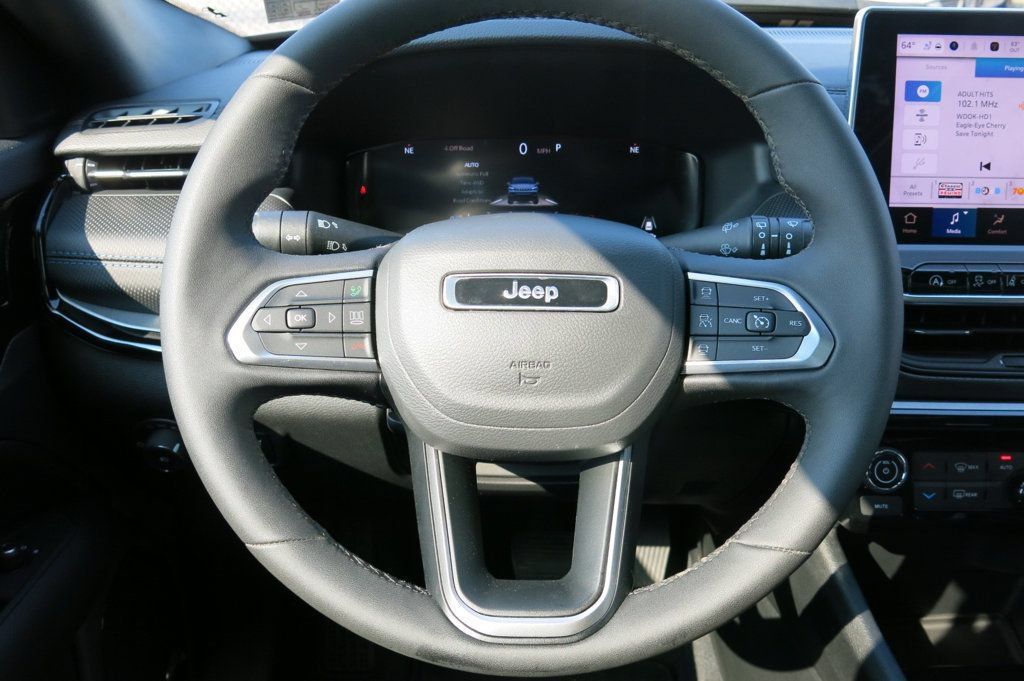 Used 2025 Jeep Compass Limited w/ High Altitude Package AWD/4WD image 24