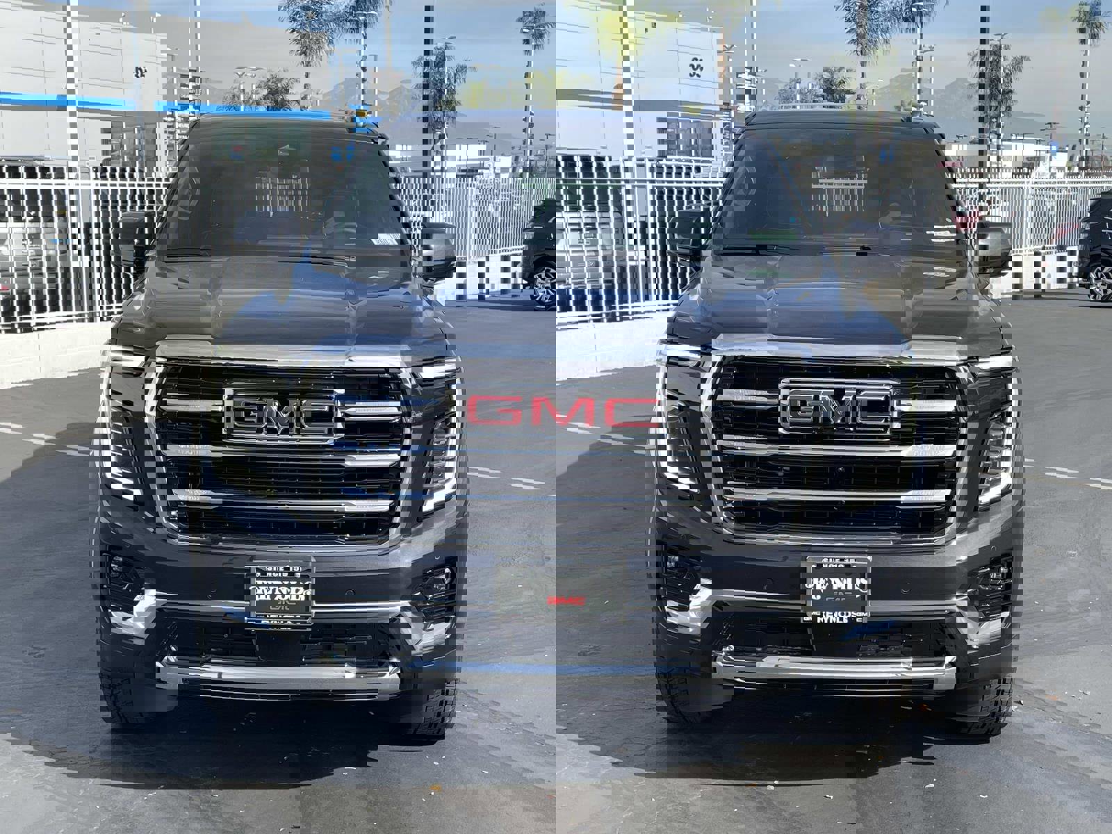 New 2026 GMC Yukon XL Elevation image 2