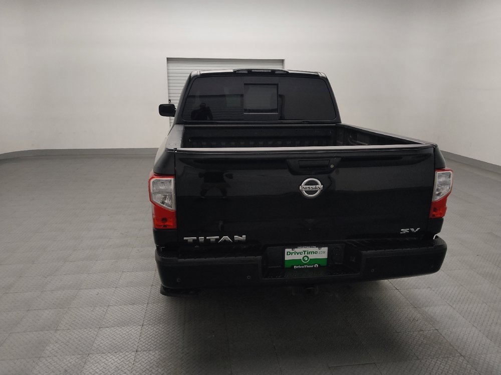 Used 2021 Nissan Titan SV w/ SV Convenience Package RWD image 6