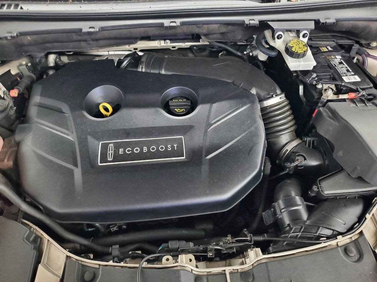 Used 2015 Lincoln MKC AWD image 4