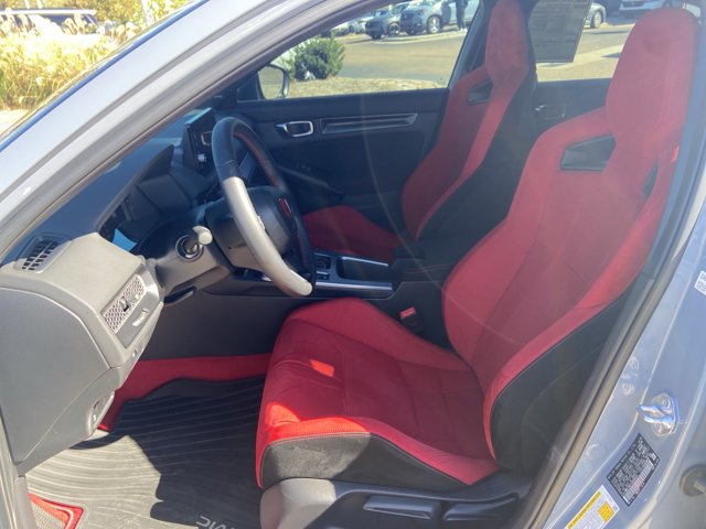 Used 2025 Honda Civic Type R image 14