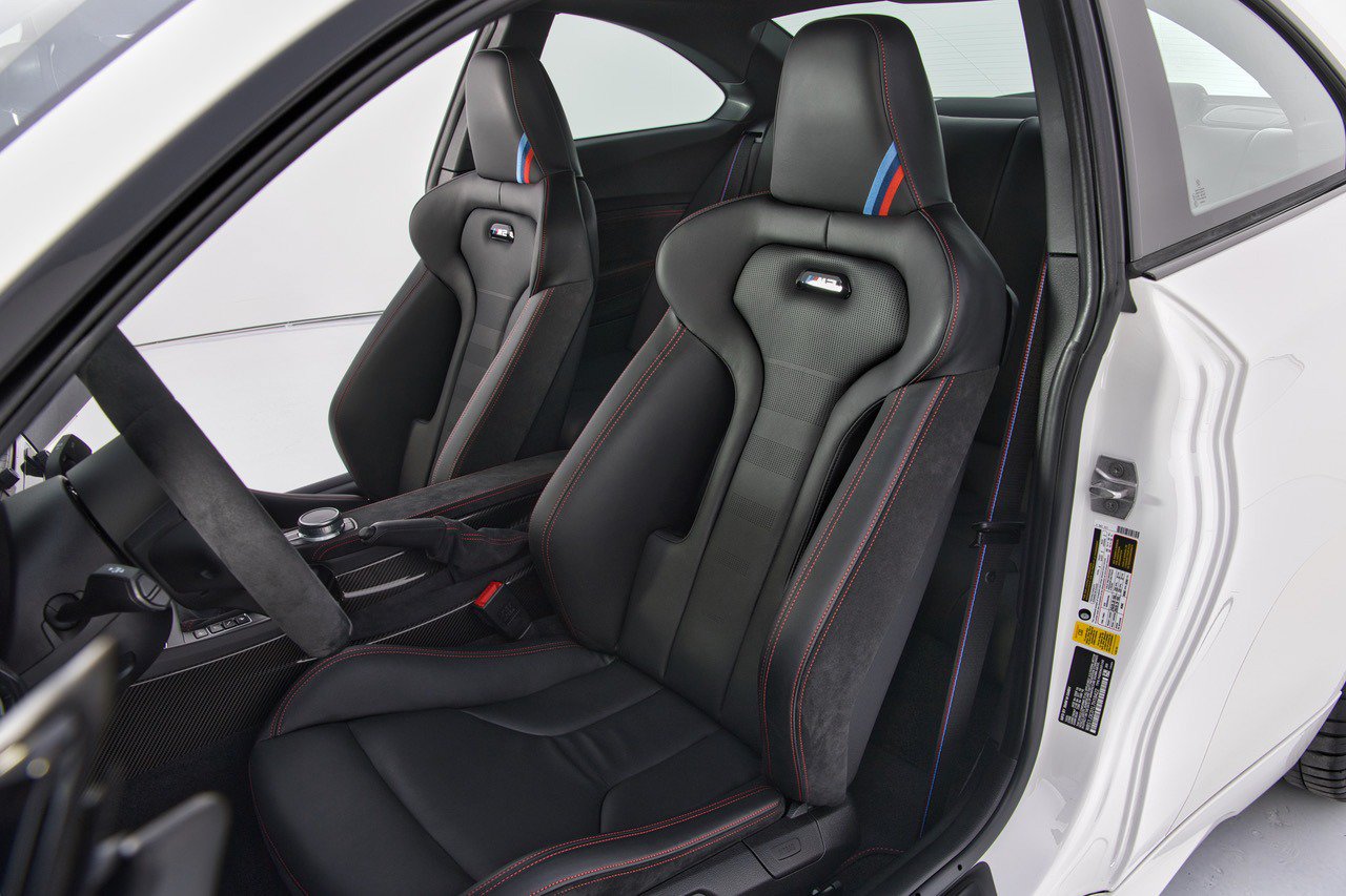Used 2020 BMW M2 CS RWD image 6
