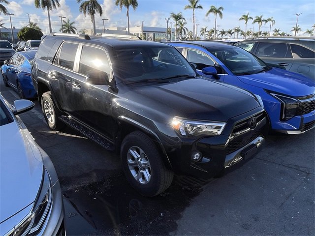 Used 2021 Toyota 4Runner SR5 image 1