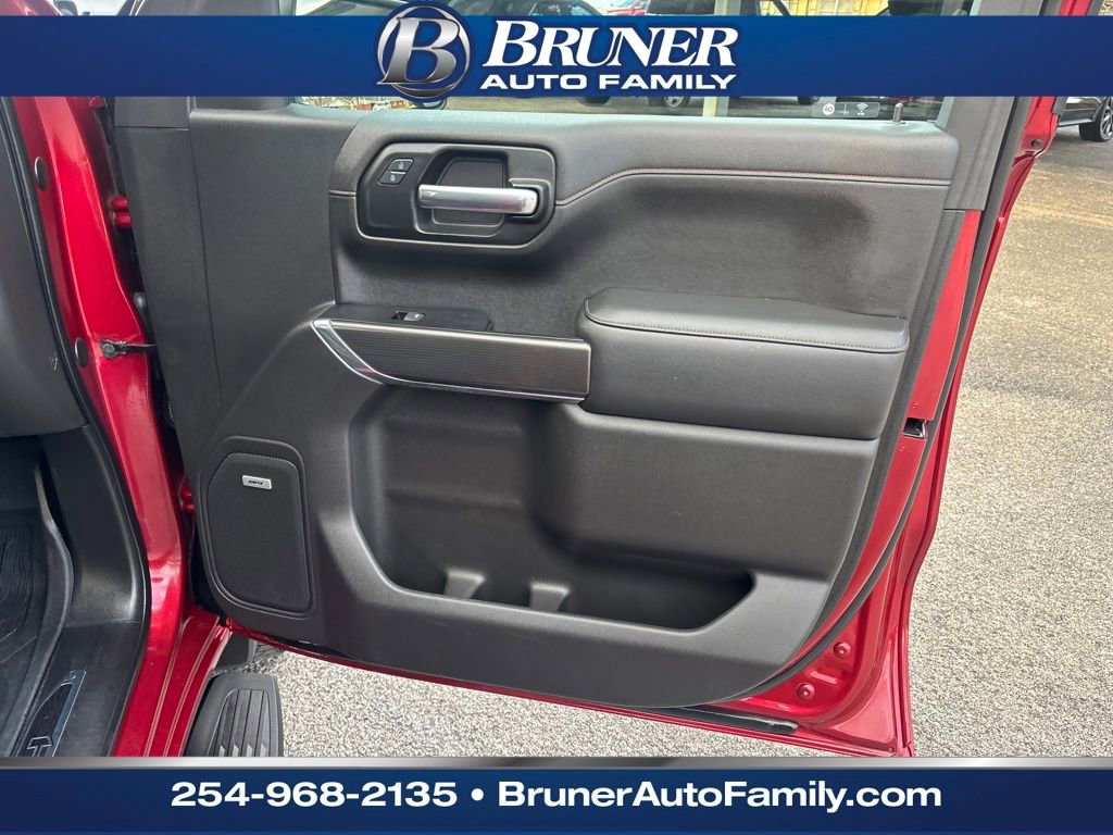 Used 2019 GMC Sierra 1500 AT4 w/ Off Road Performance Package image 15