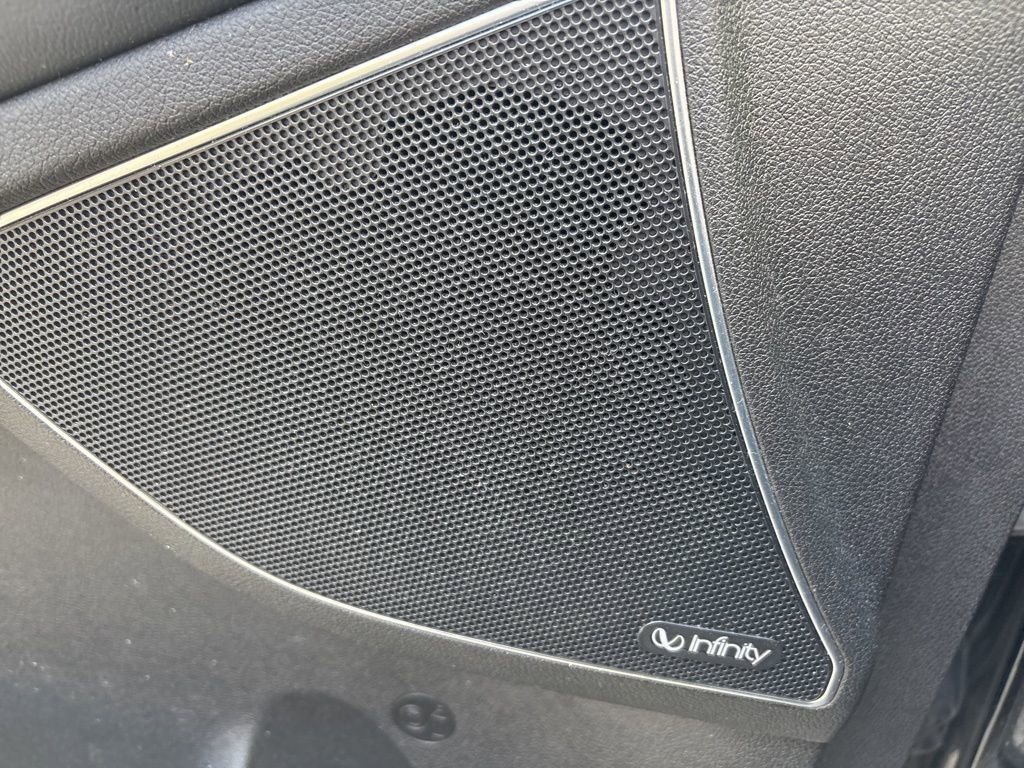 Used 2017 Kia Sorento SX FWD image 8