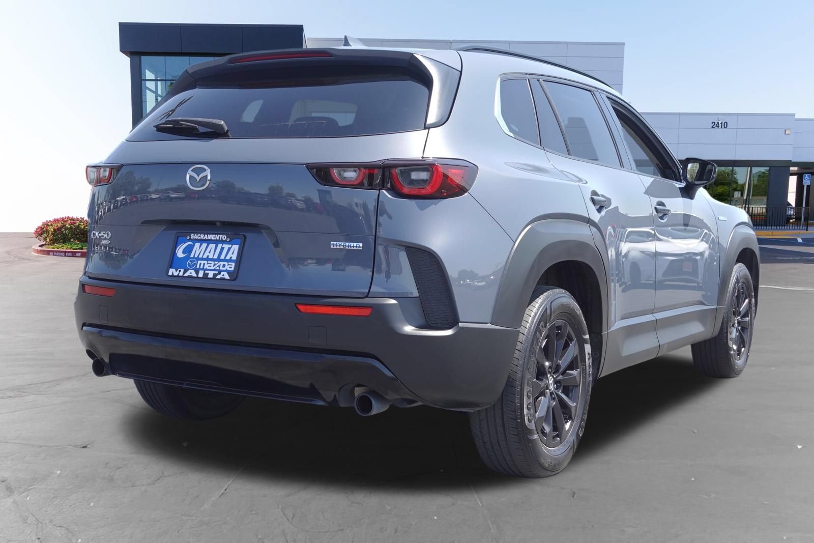 Certified 2025 MAZDA CX-50 AWD 2.5 Hybrid w/ Premium Pkg image 4