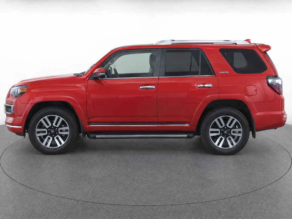 Used 2022 Toyota 4Runner Limited AWD/4WD image 6