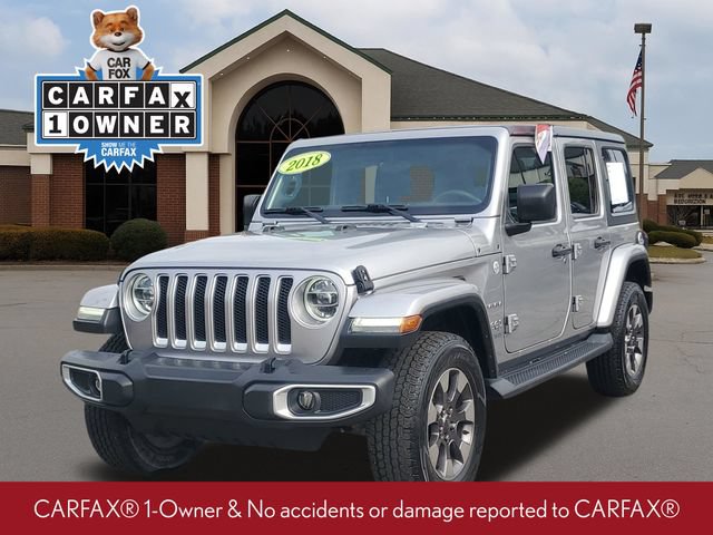 Used 2018 Jeep Wrangler Unlimited Sahara w/ Cold Weather Group AWD/4WD image 2