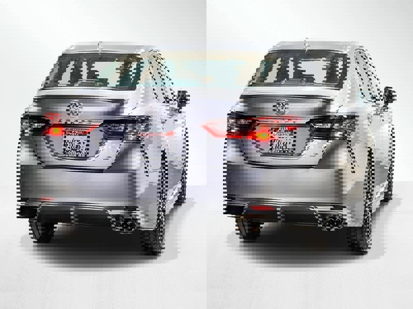 Used 2023 Toyota Camry SE w/ Protection Package (Q2) (TMS) FWD image 7