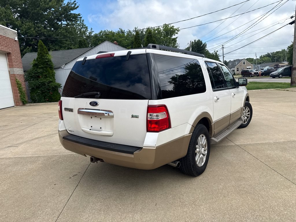 Used 2013 Ford Expedition EL XLT AWD/4WD image 6