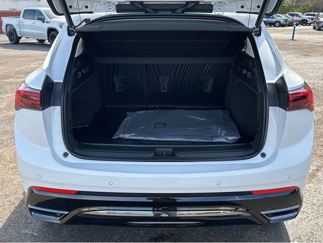 New 2026 Buick Envision Sport Touring image 31