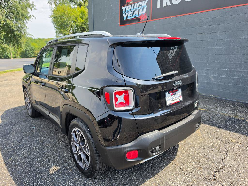 Used 2015 Jeep Renegade Limited FWD image 3