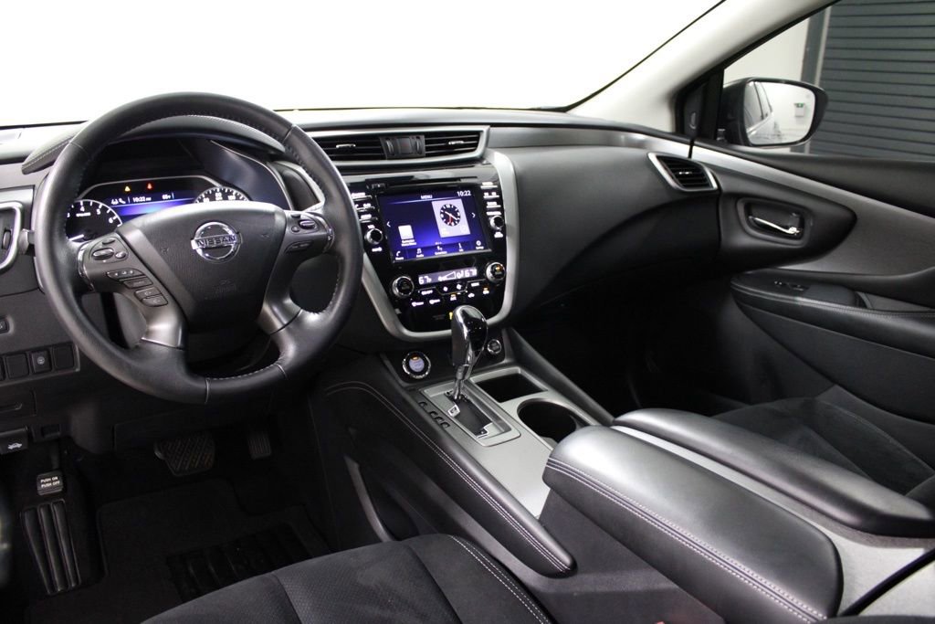 Used 2020 Nissan Murano SV w/ Cargo Package image 4