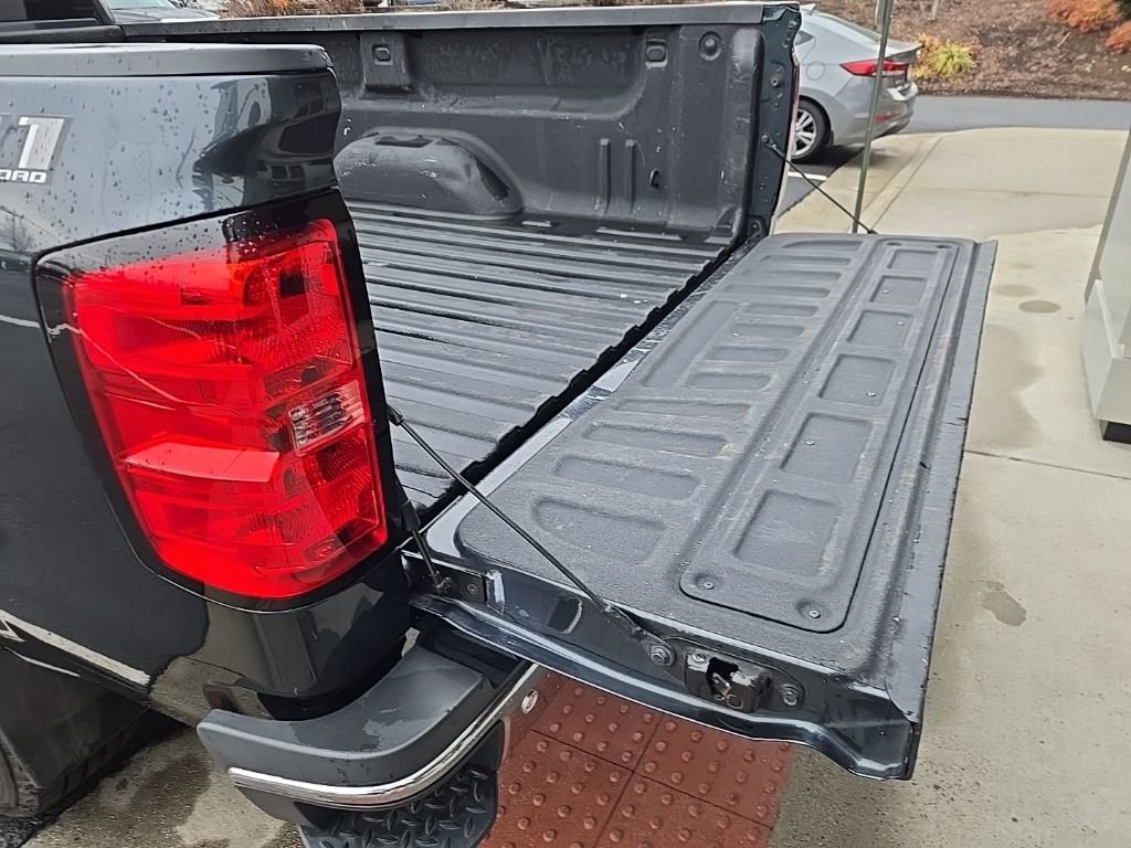 Used 2019 Chevrolet Silverado 3500 LTZ w/ Duramax Plus Package image 47