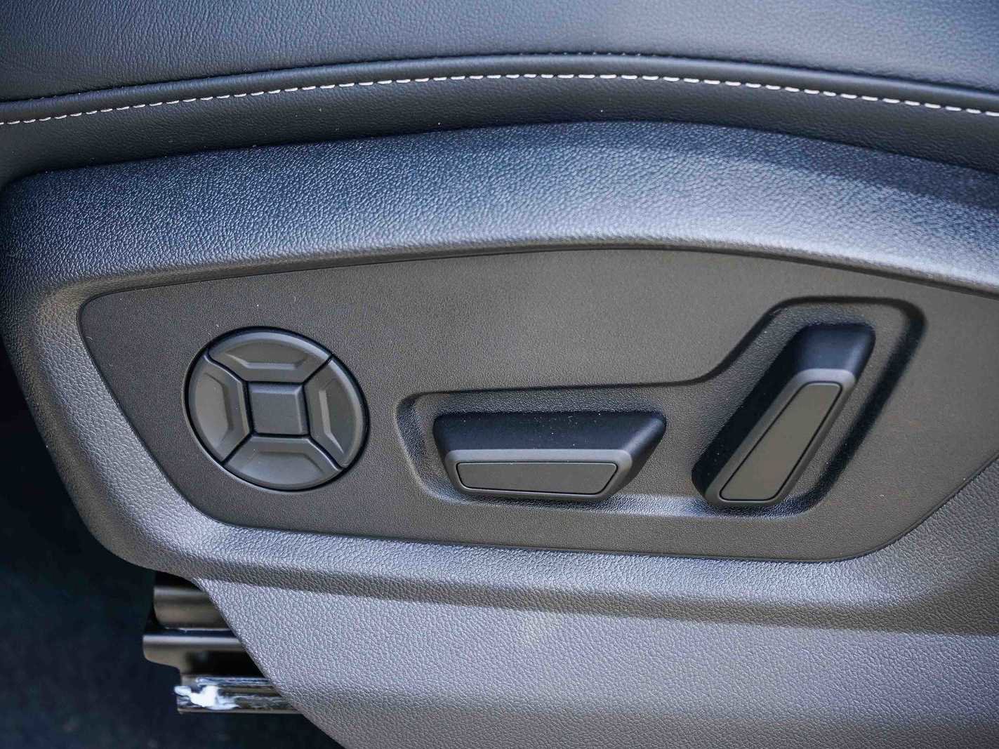 New 2026 Audi Q7 3.0T Premium Plus AWD/4WD image 20