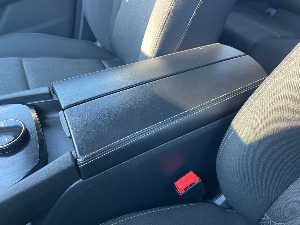 Used 2024 Nissan Rogue SV image 14