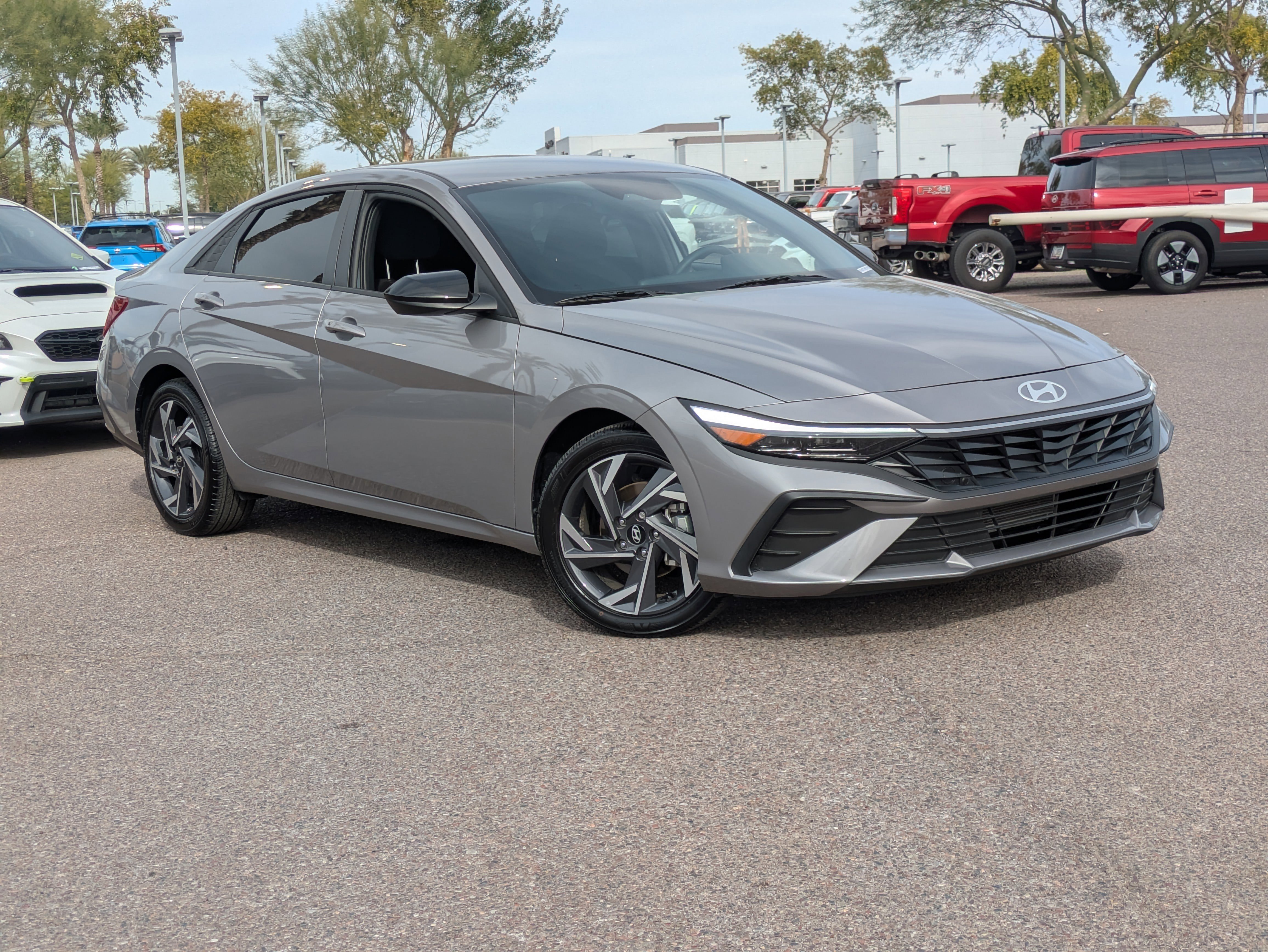 Certified 2025 Hyundai Elantra Sport image 32