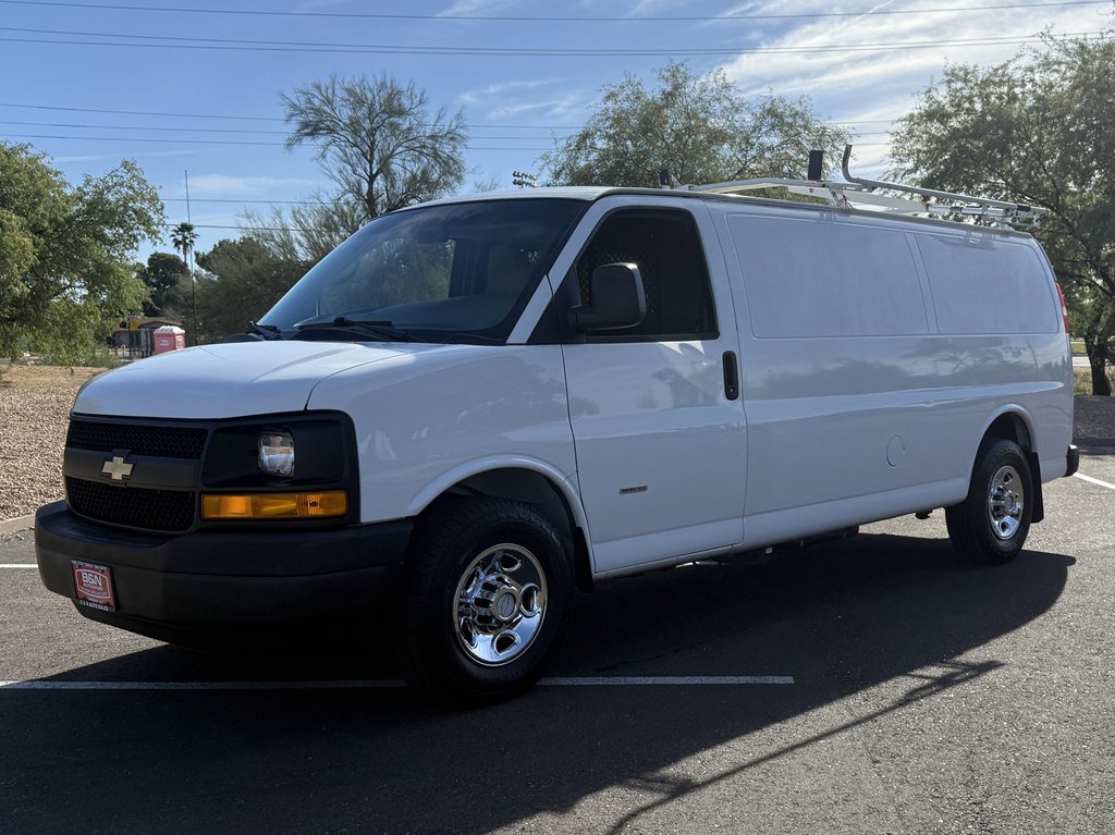 Used 2014 Chevrolet Express 3500 Extended image 11