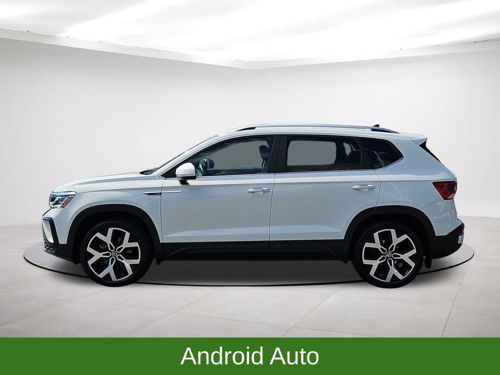 Used 2023 Volkswagen Taos SEL AWD/4WD image 4