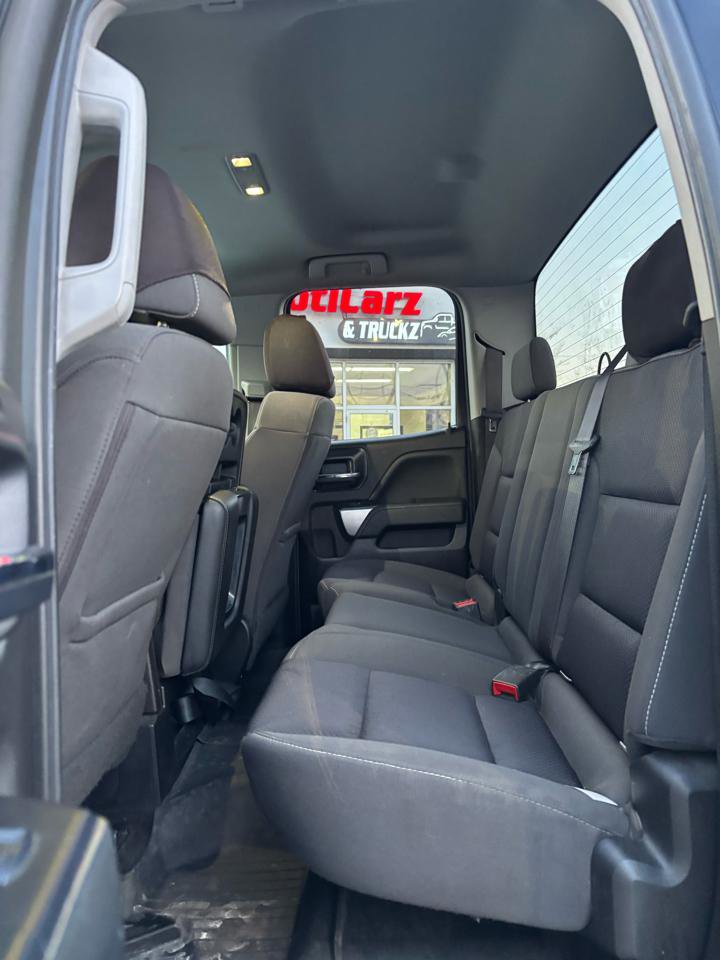 Used 2018 Chevrolet Silverado 1500 LT w/ All Star Edition image 14