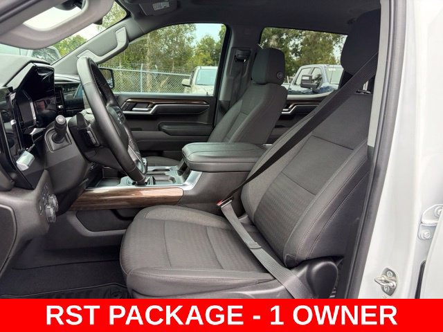 Used 2025 Chevrolet Silverado 1500 RST w/ Z71 Off-Road Package AWD/4WD image 14