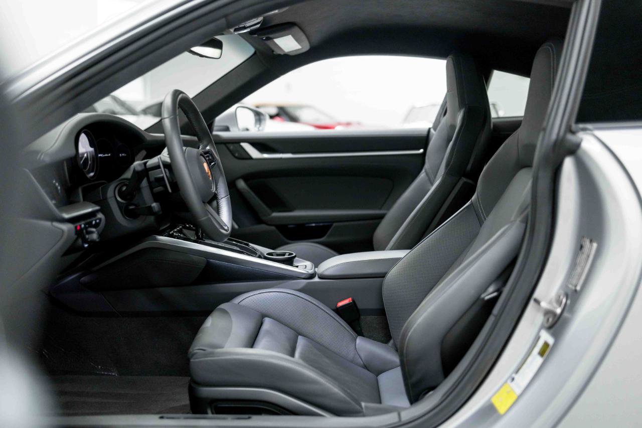 Used 2022 Porsche 911 Turbo S AWD/4WD image 44