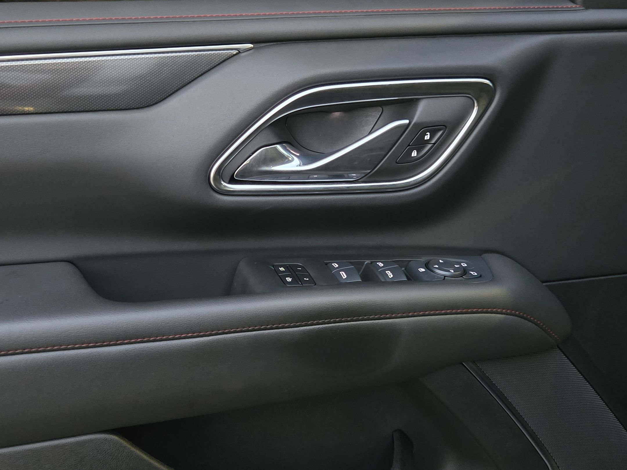 Used 2024 Chevrolet Tahoe RST AWD/4WD image 21