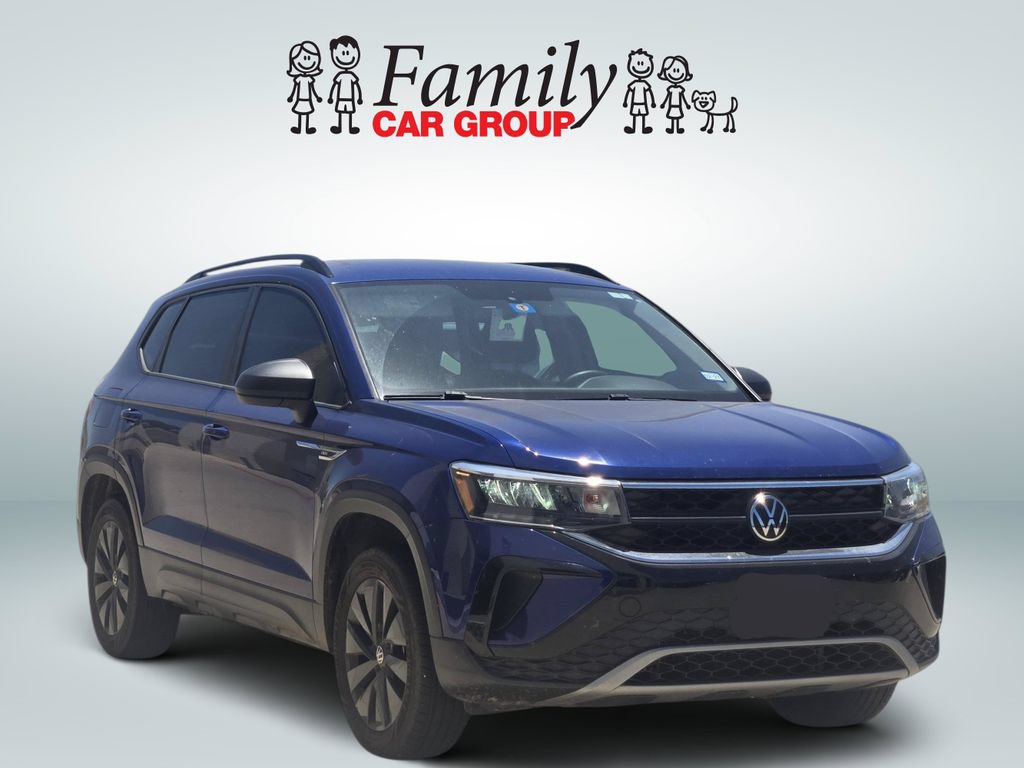 Used 2023 Volkswagen Taos S FWD image 2