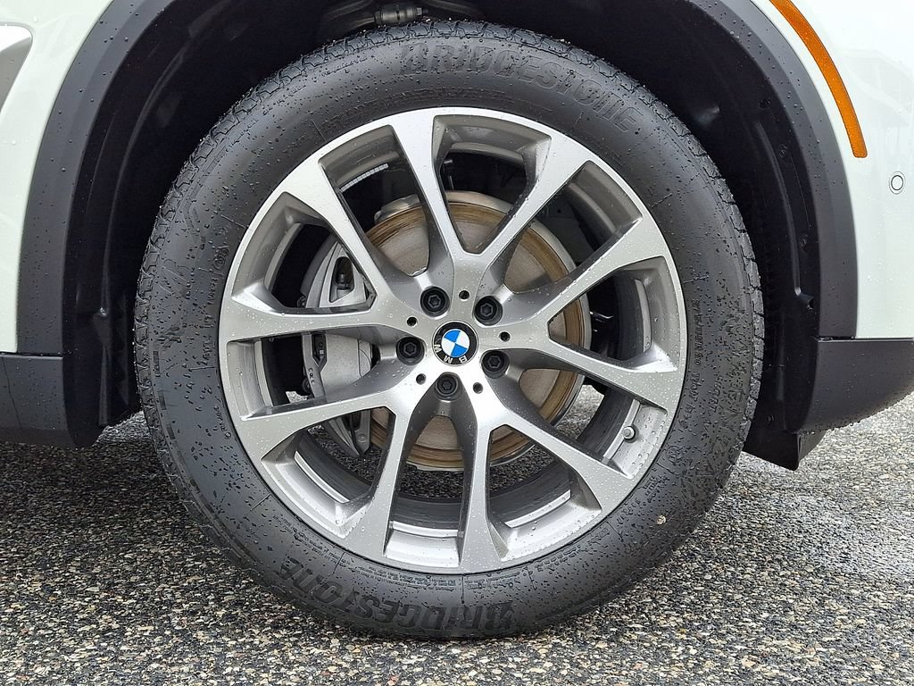 New 2026 BMW X5 xDrive40i AWD/4WD image 8