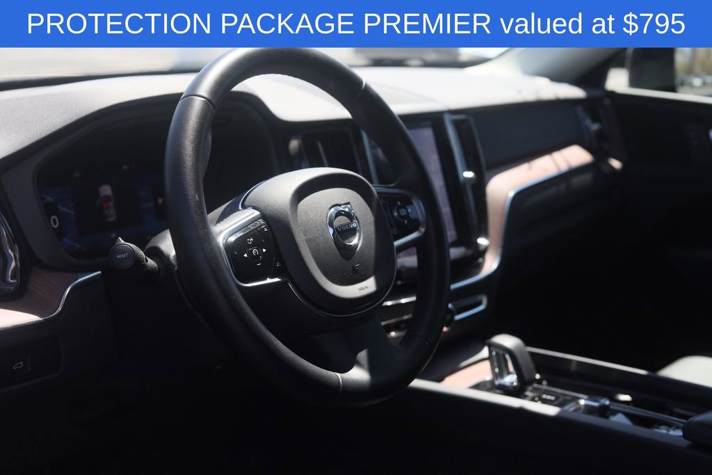 Used 2024 Volvo XC60 B5 Plus w/ Protection Package Premier AWD/4WD image 4