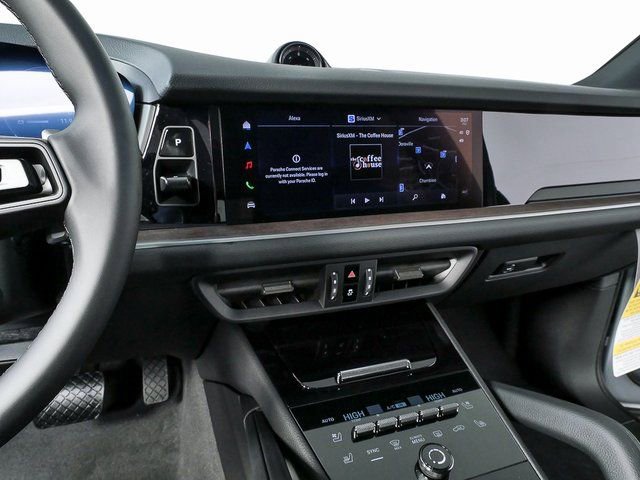 New 2026 Porsche Cayenne image 13