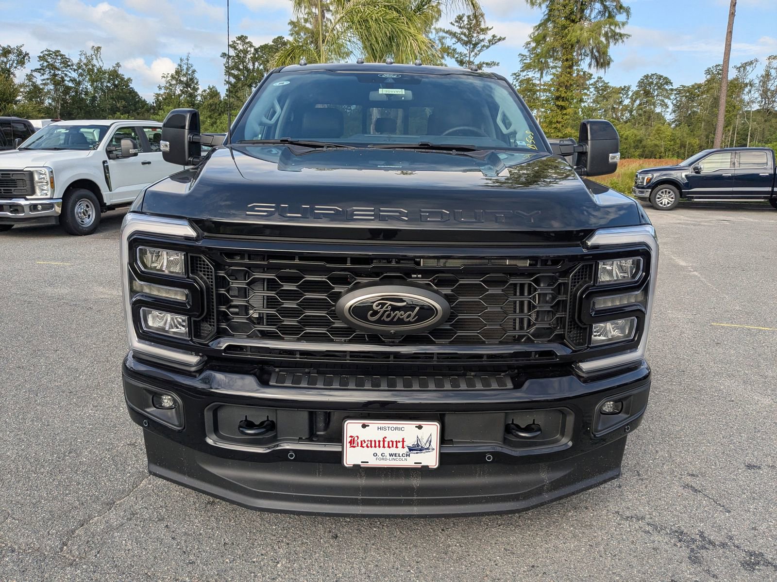 New 2025 Ford F350 Lariat w/ Lariat Ultimate Package image 9