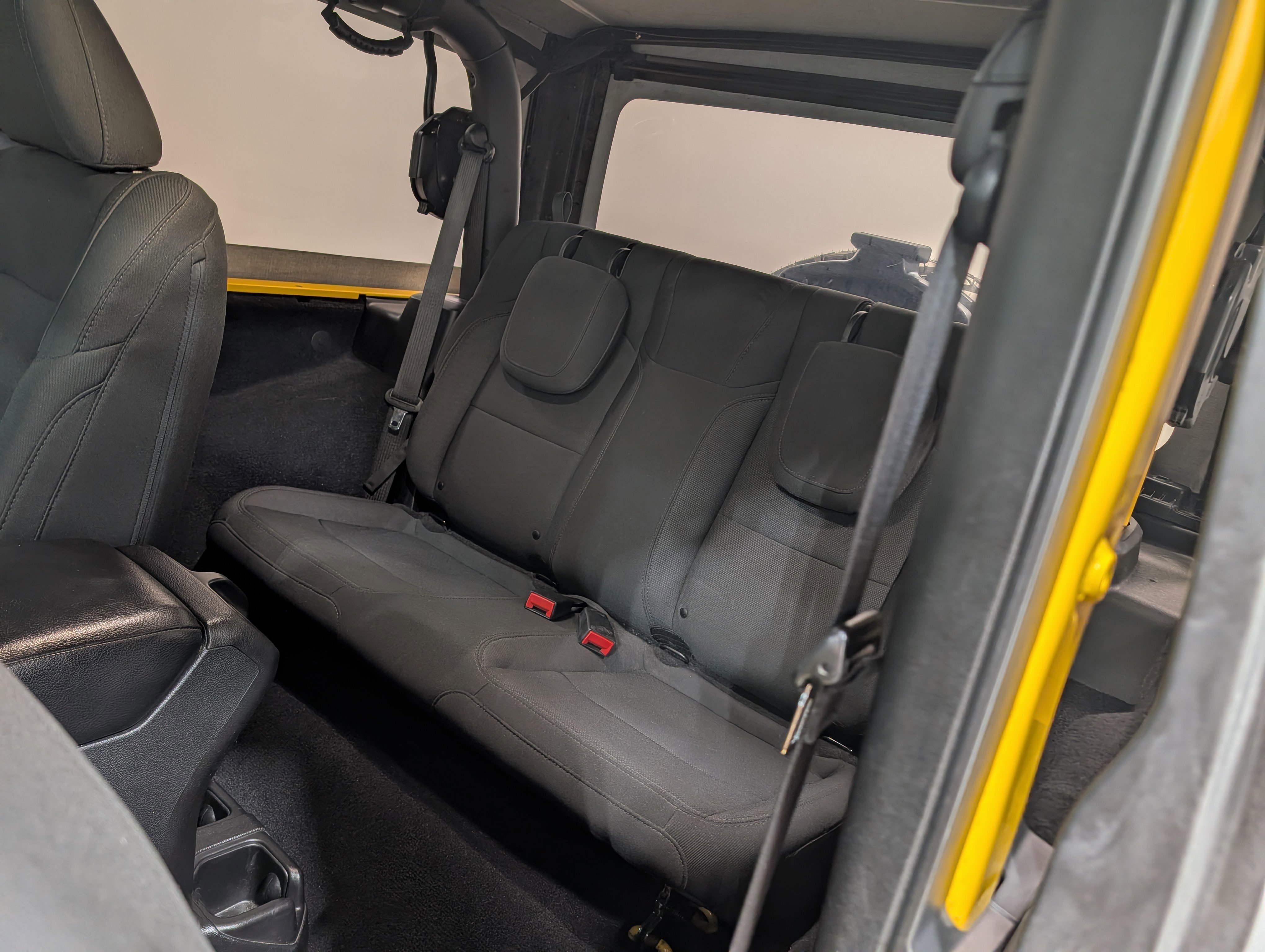 Used 2019 Jeep Wrangler Sport AWD/4WD image 15