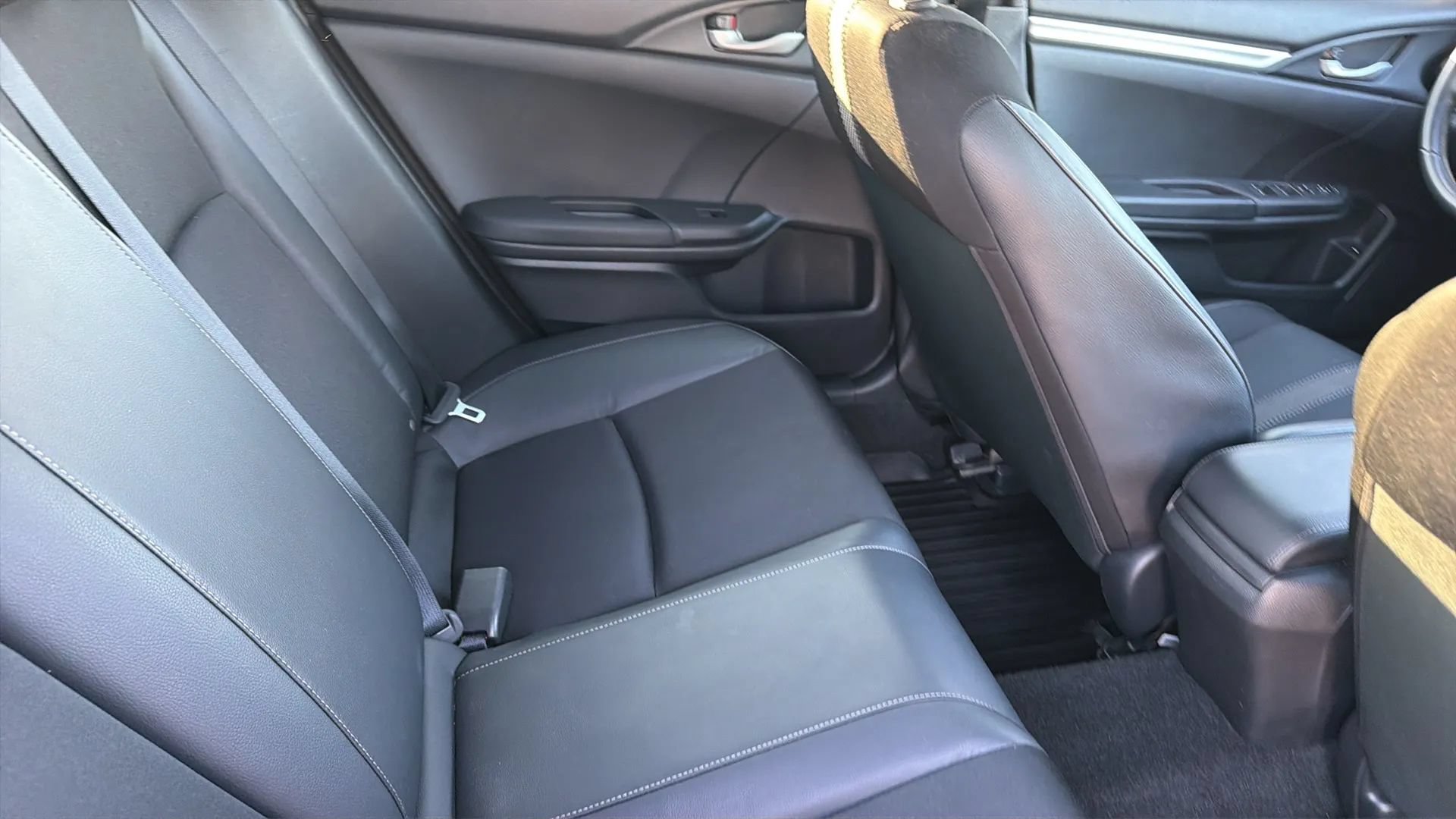 Used 2019 Honda Civic Sport image 58
