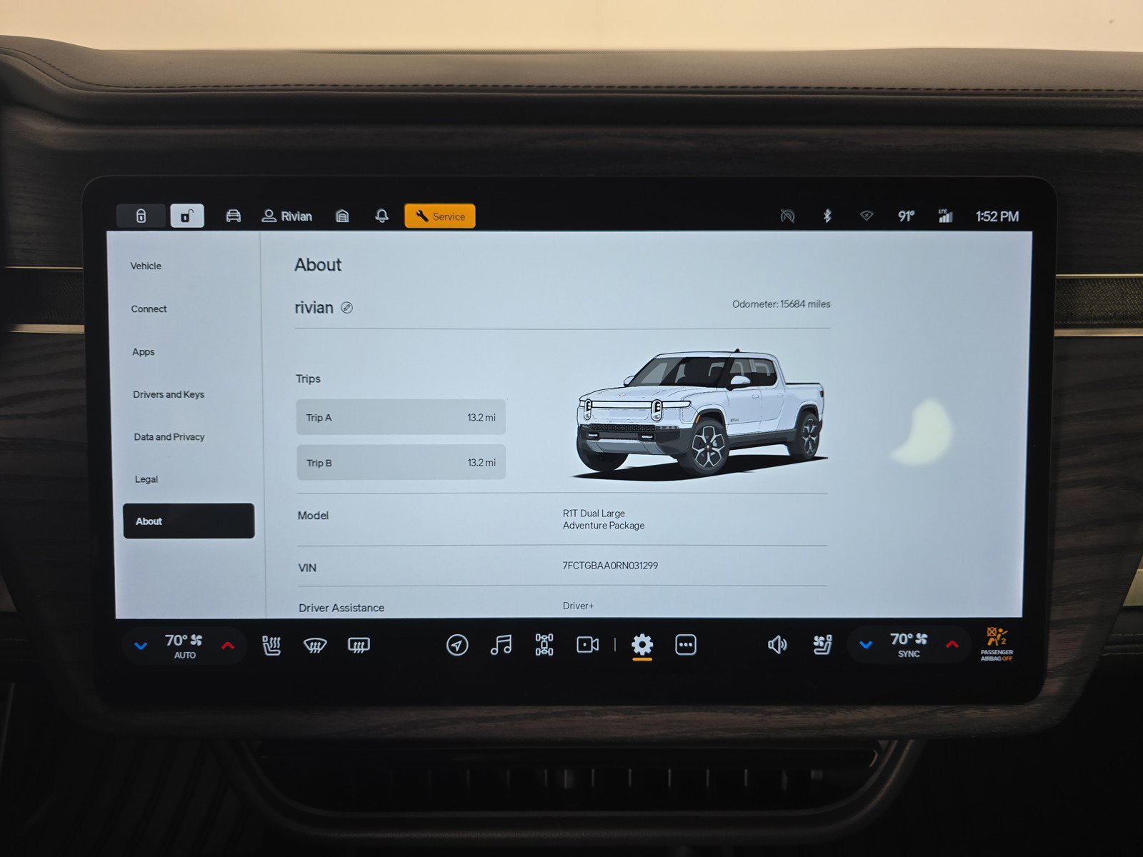 Used 2024 Rivian R1T Adventure AWD/4WD image 27