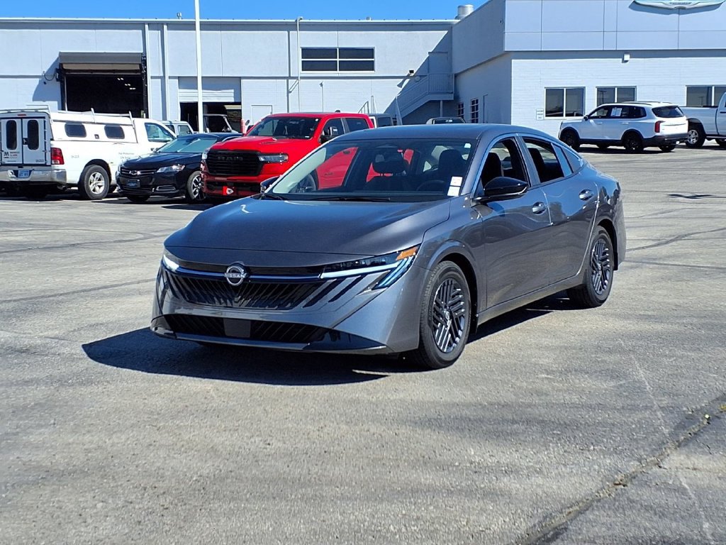 Used 2026 Nissan Sentra SV w/ SV Convenience Package FWD image 2