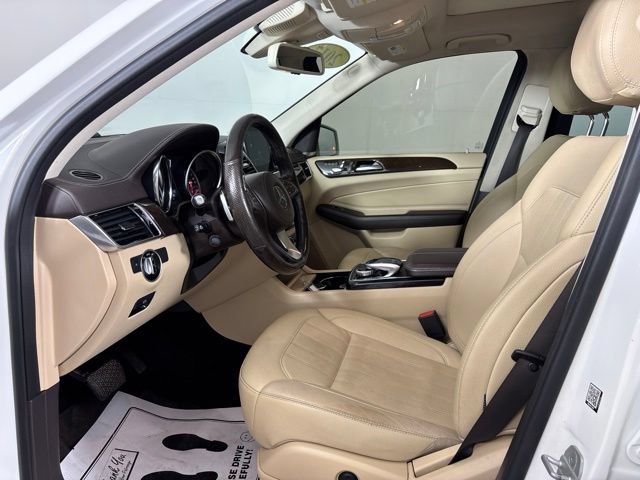Used 2017 Mercedes-Benz GLS 450 4MATIC image 24