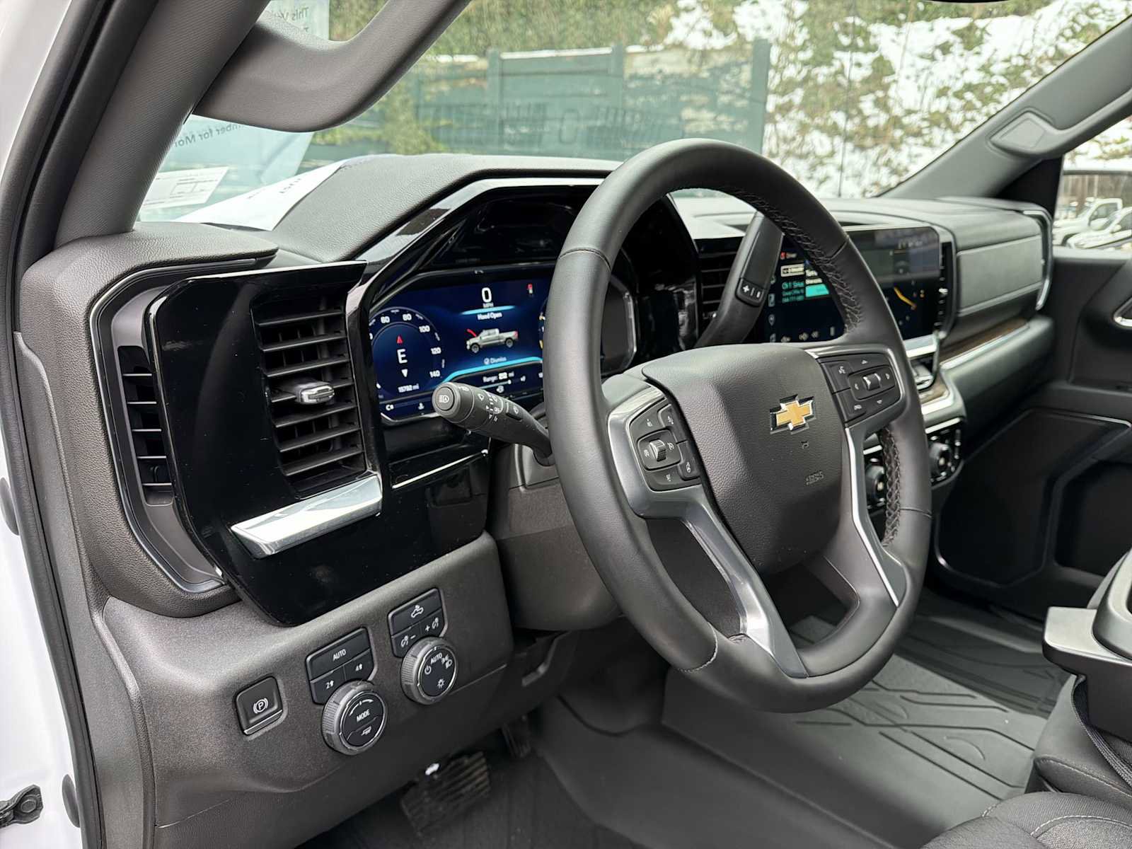 Used 2023 Chevrolet Silverado 1500 LT w/ Protection Package image 11