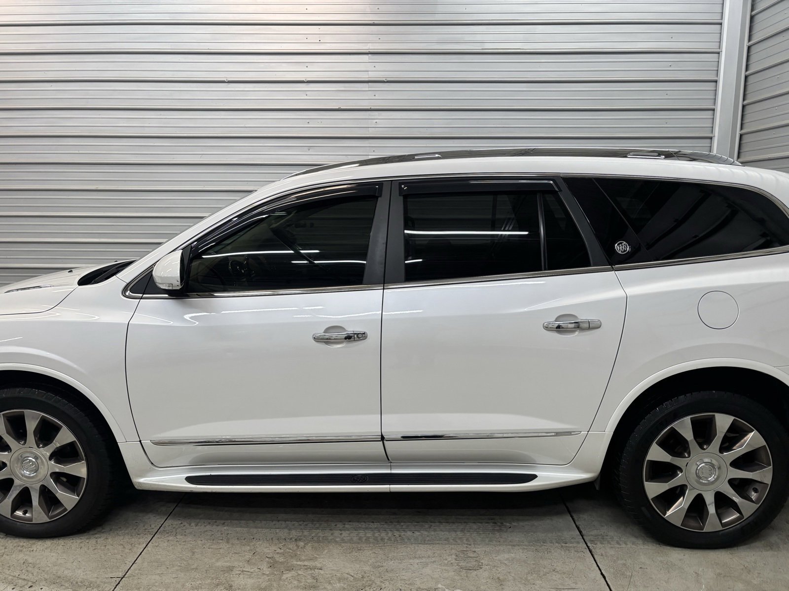 Used 2016 Buick Enclave Premium w/ Experience Buick Package image 7