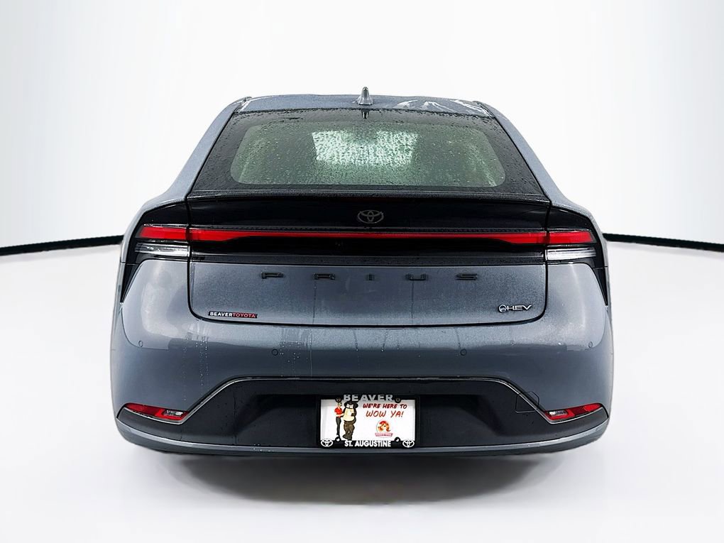 Used 2024 Toyota Prius LE image 8