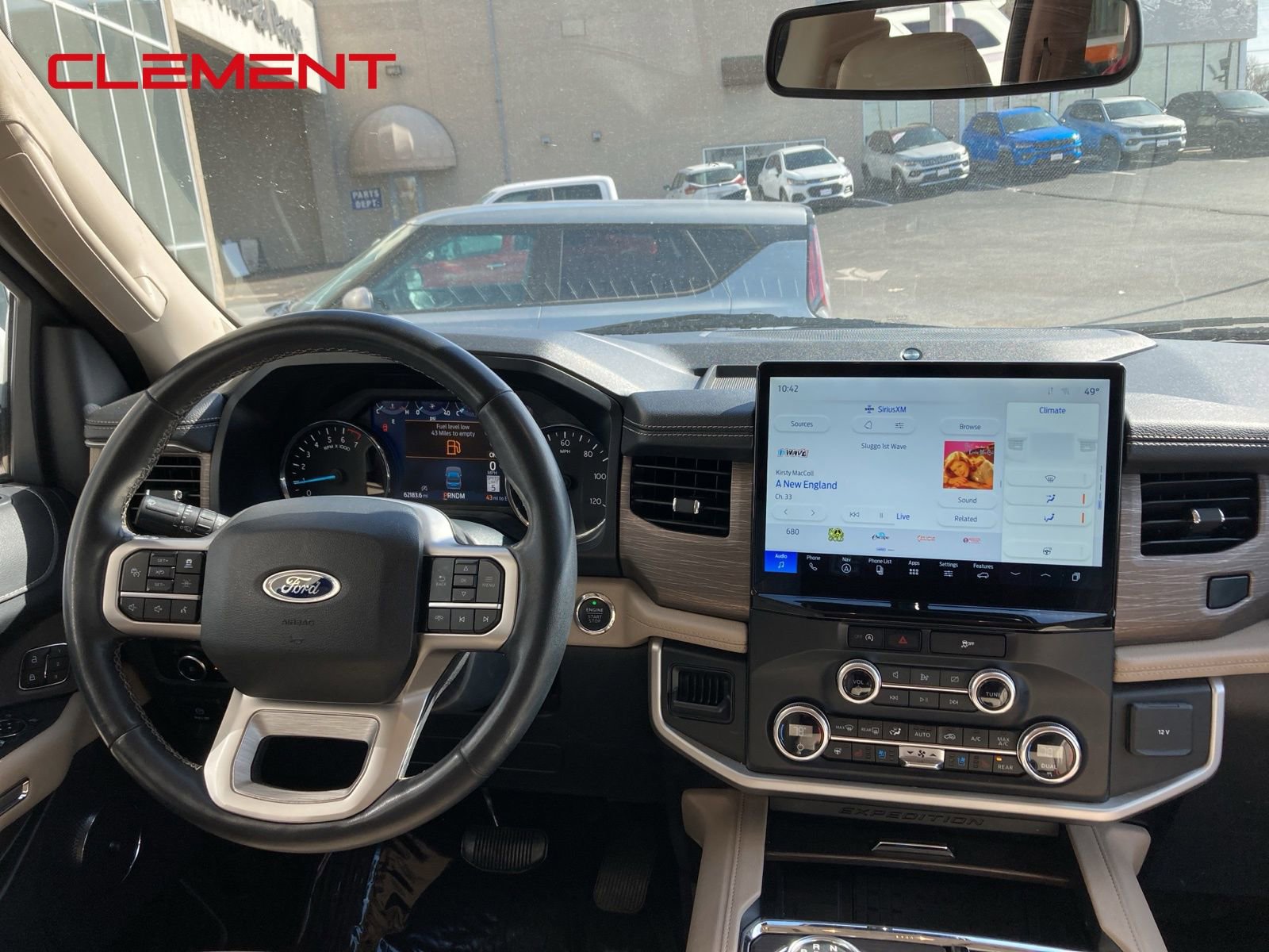 Used 2024 Ford Expedition Limited image 18