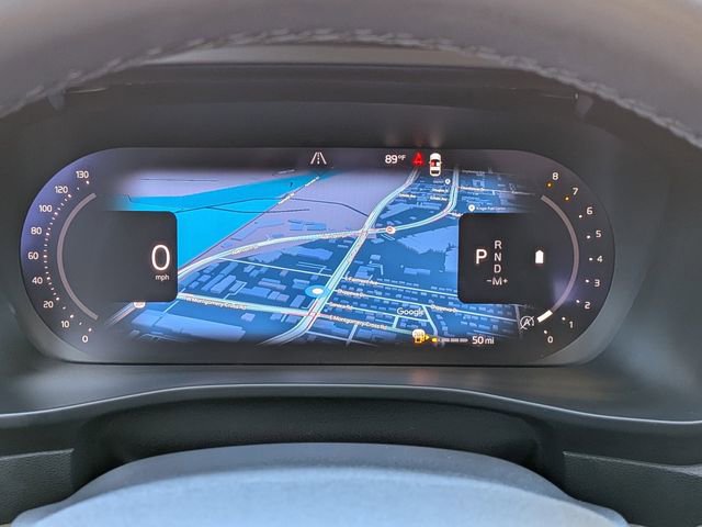Certified 2023 Volvo XC40 B5 Plus w/ Driver Assist Package image 35