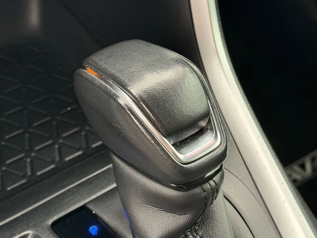 Used 2023 Toyota RAV4 XLE Premium FWD image 21
