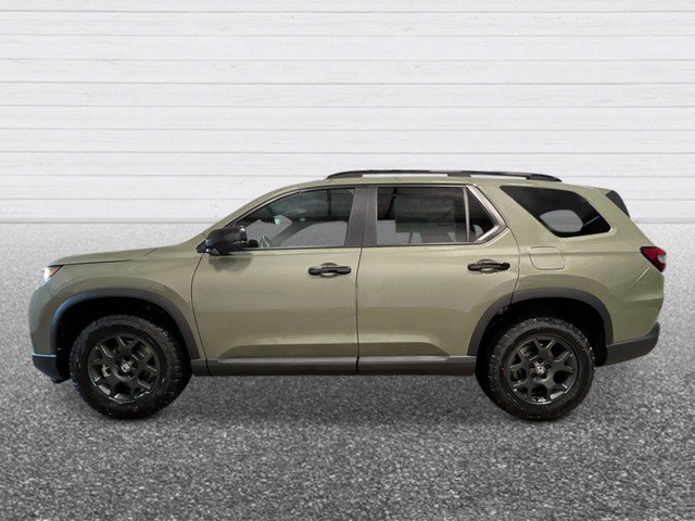 New 2026 Honda Pilot TrailSport image 3