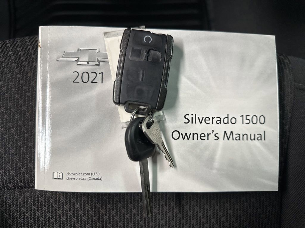 Used 2021 Chevrolet Silverado 1500 Custom Trail Boss w/ LPO, Dark Essentials Package AWD/4WD image 36