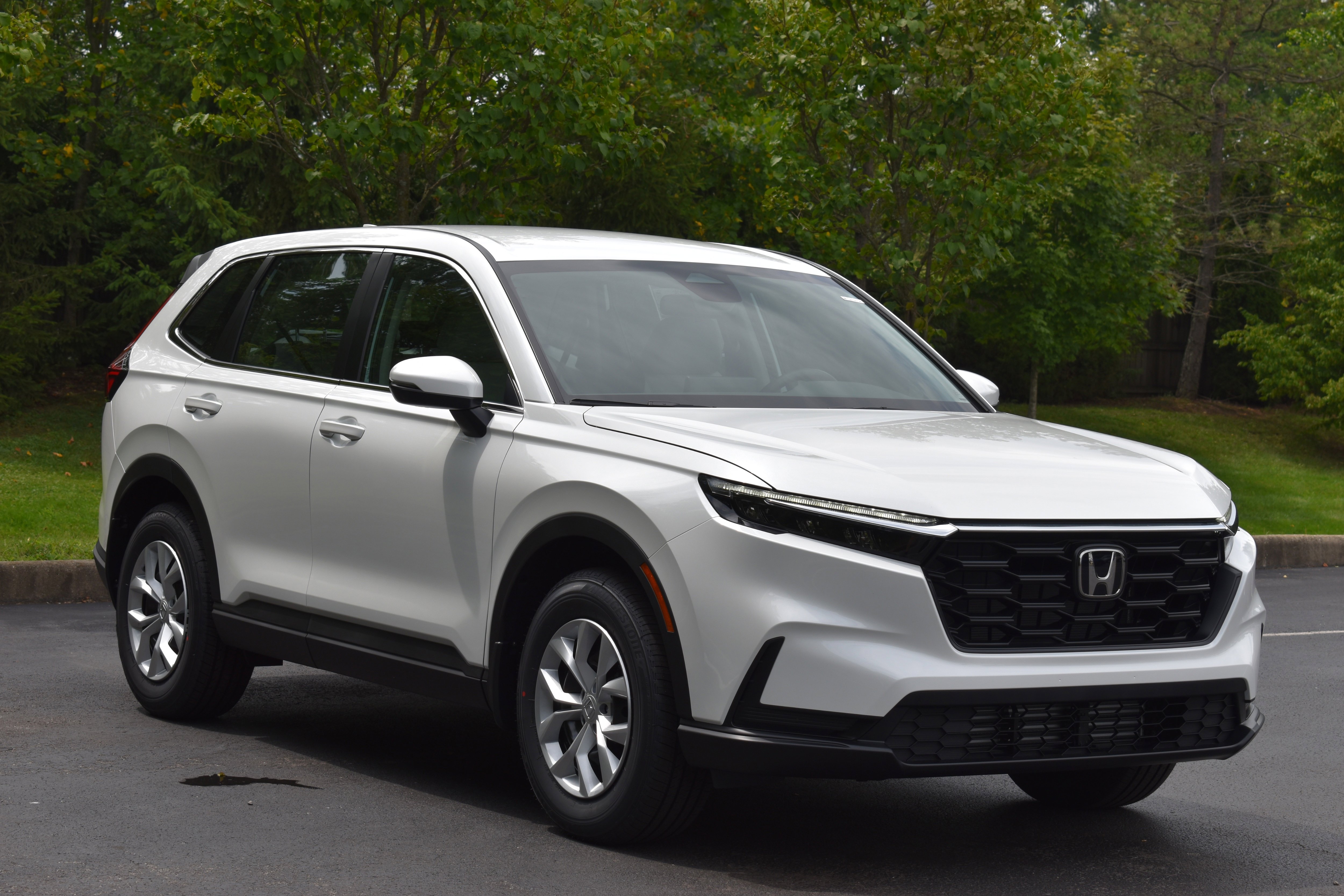 New 2025 Honda CR-V LX image 1