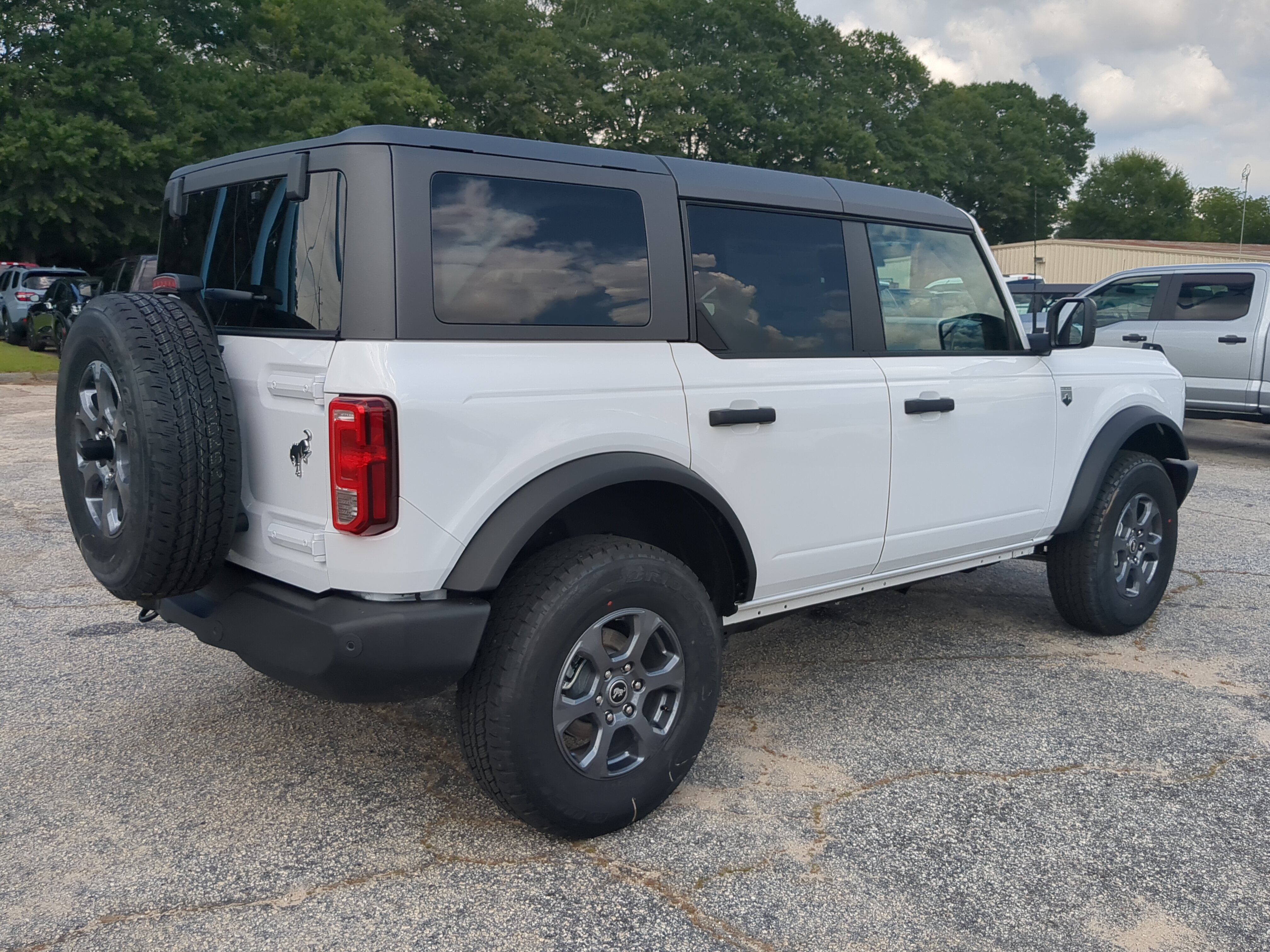 New 2026 Ford Bronco Big Bend AWD/4WD image 3