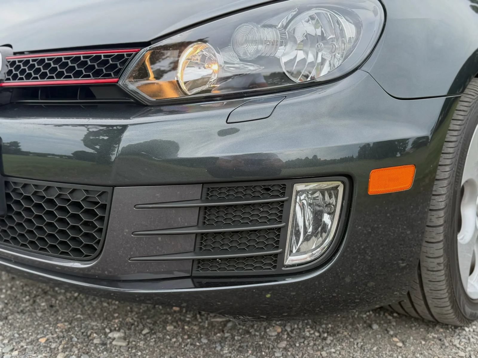 Used 2010 Volkswagen GTI 2-Door FWD image 42